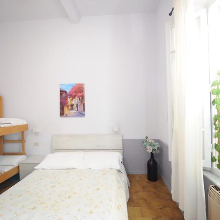 Hotel Le Giare Марина ди Пиетрасанта Екстериор снимка