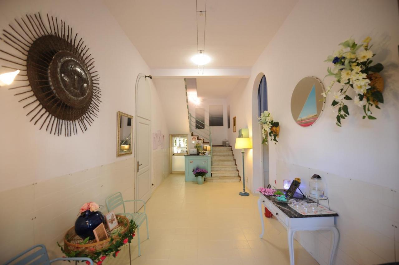 Hotel Le Giare Марина ди Пиетрасанта Екстериор снимка